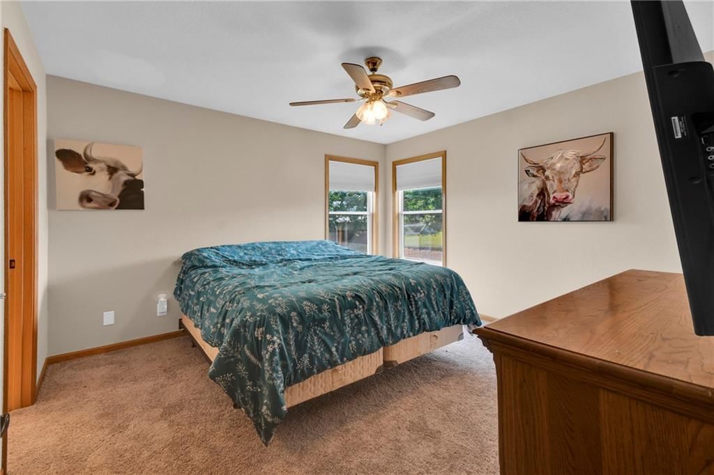 517 S Truman Road — photo 17