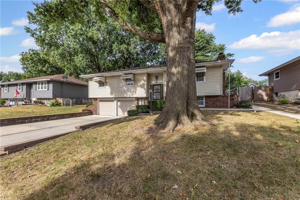 13804 Bennington Avenue — photo 4