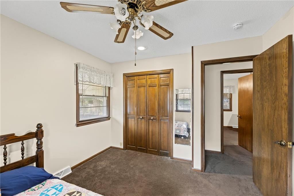 13804 Bennington Avenue — photo 28