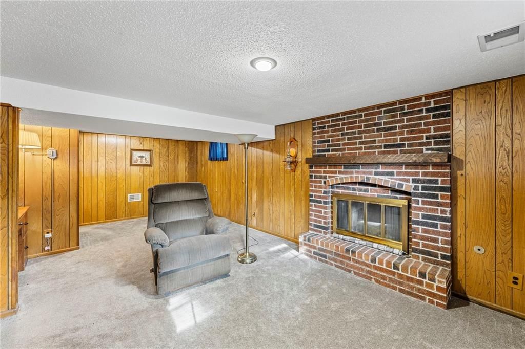 13804 Bennington Avenue — photo 31