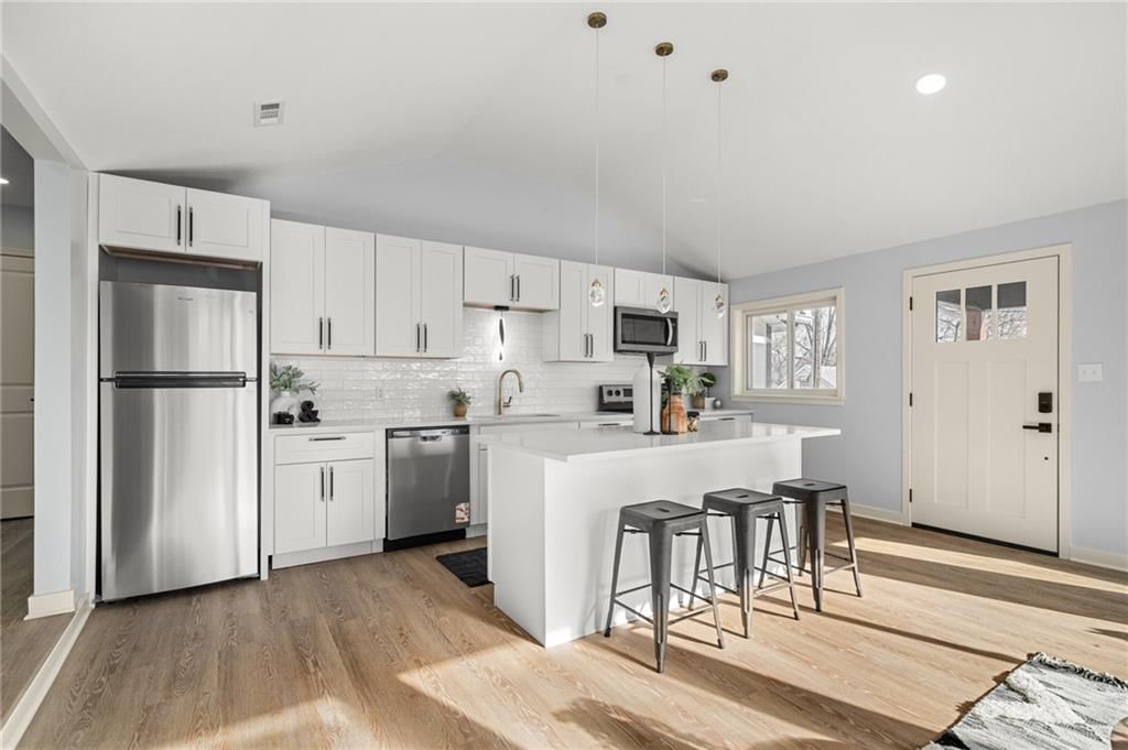 1312 S Emery Street — photo 8