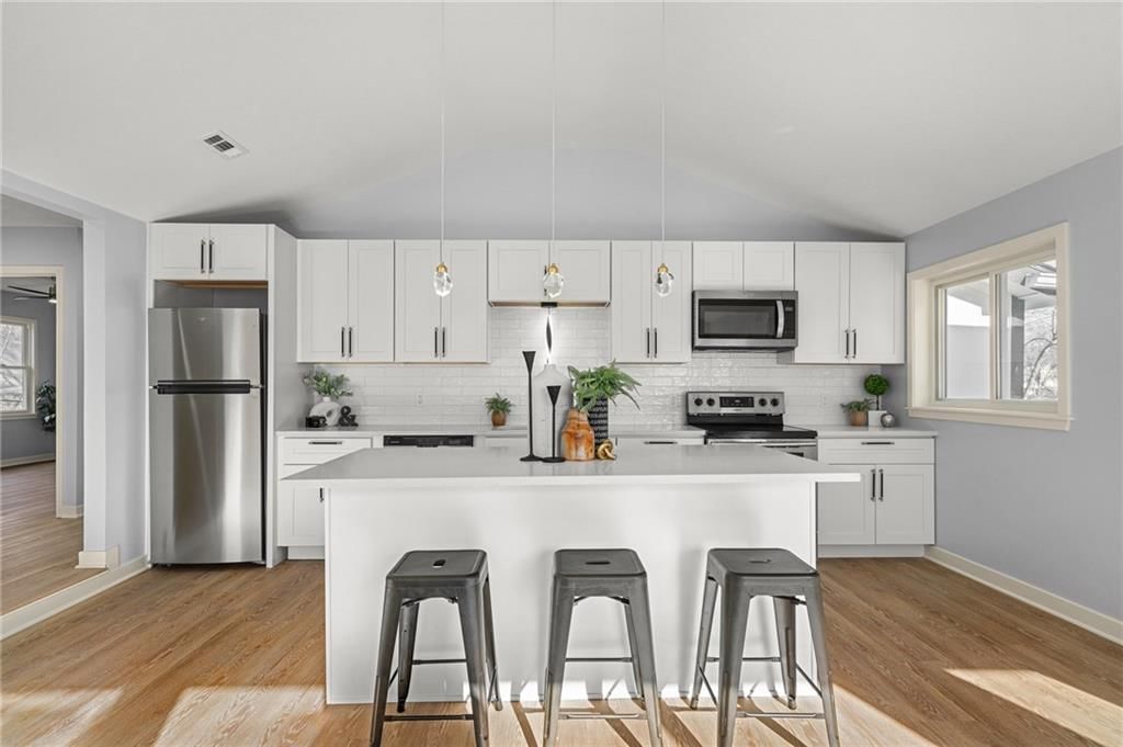 1312 S Emery Street — photo 10