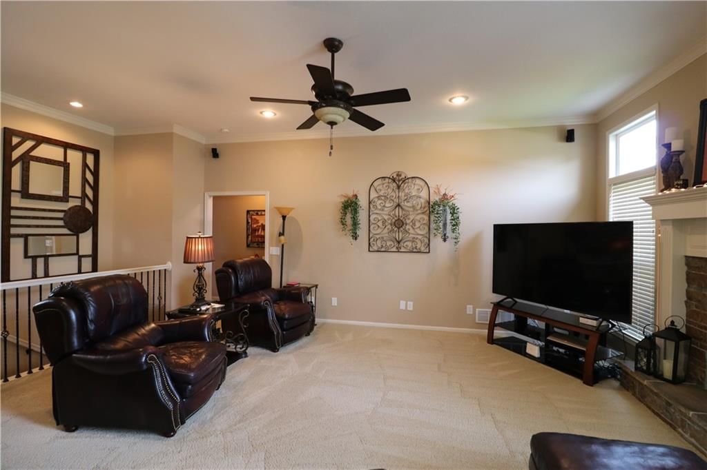 4703 Wilshire Drive N — photo 5