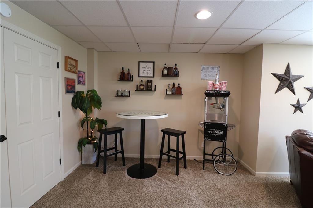 4703 Wilshire Drive N — photo 33