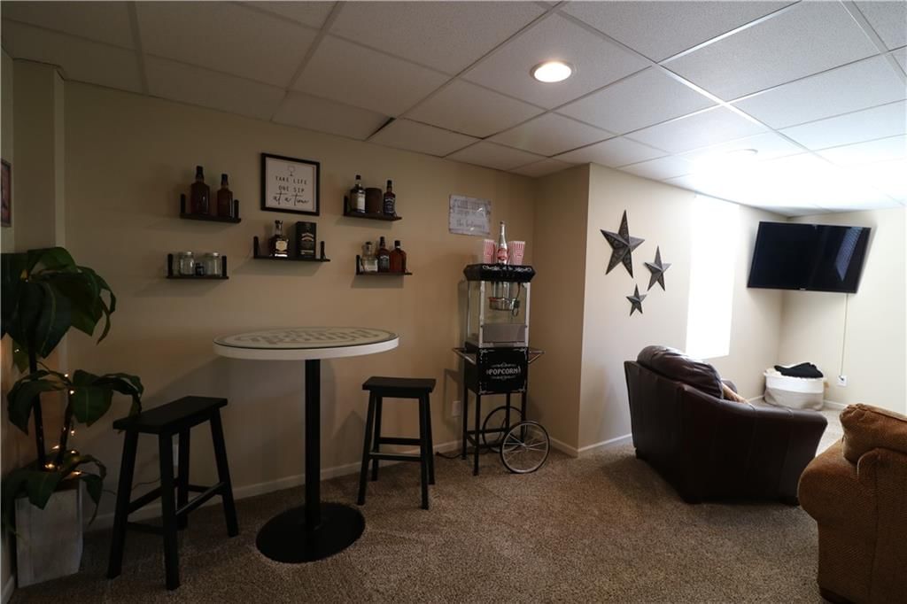 4703 Wilshire Drive N — photo 34