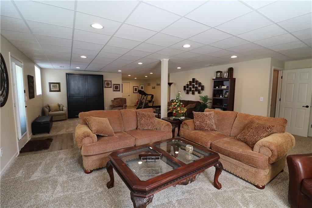 4703 Wilshire Drive N — photo 38