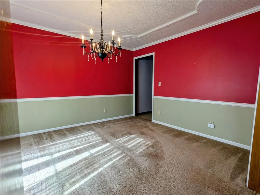 Photo 6 of 26 - 1580 Ridgeway Drive
