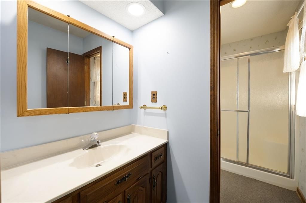 Photo 26 of 34 - 3713 NE 77th Street