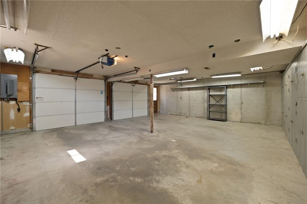 Photo 31 of 34 - 3713 NE 77th Street