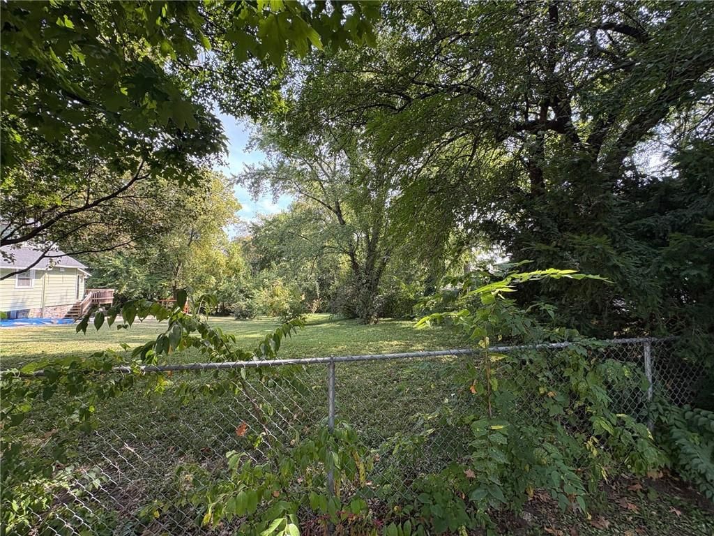 6127 Tracy Avenue — photo 4