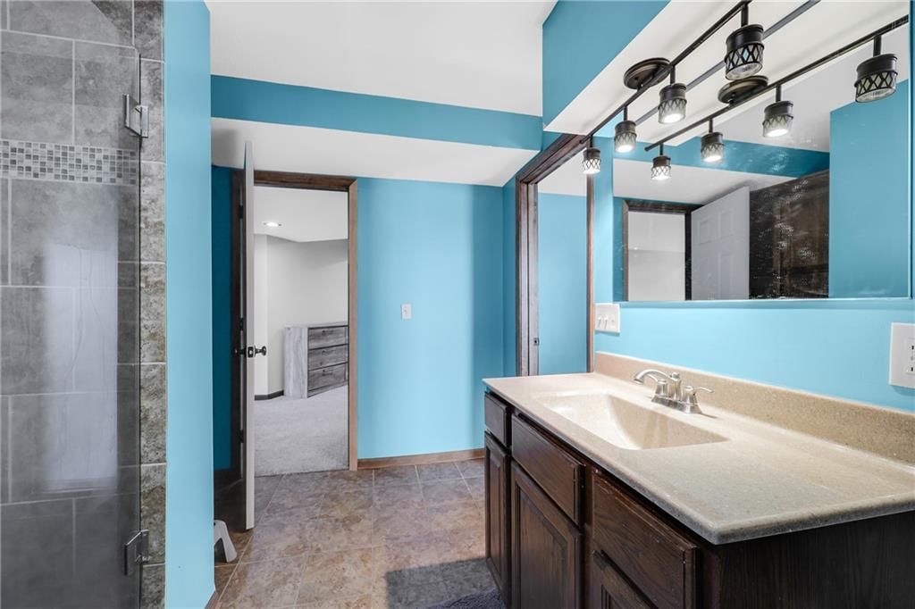 Photo 31 of 35 - 803 SW Brome Drive