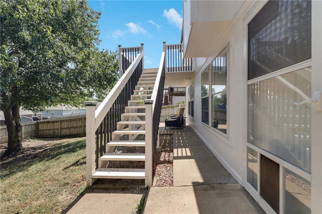 Photo 34 of 35 - 803 SW Brome Drive