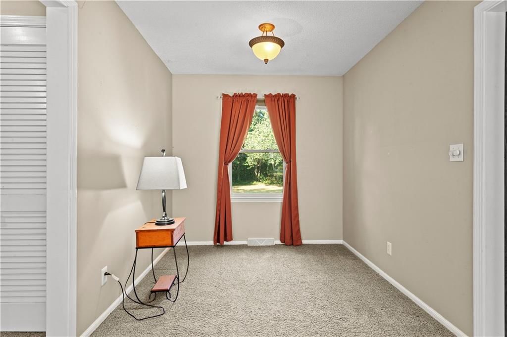 1200 S Buckner Tarsney Road — photo 10