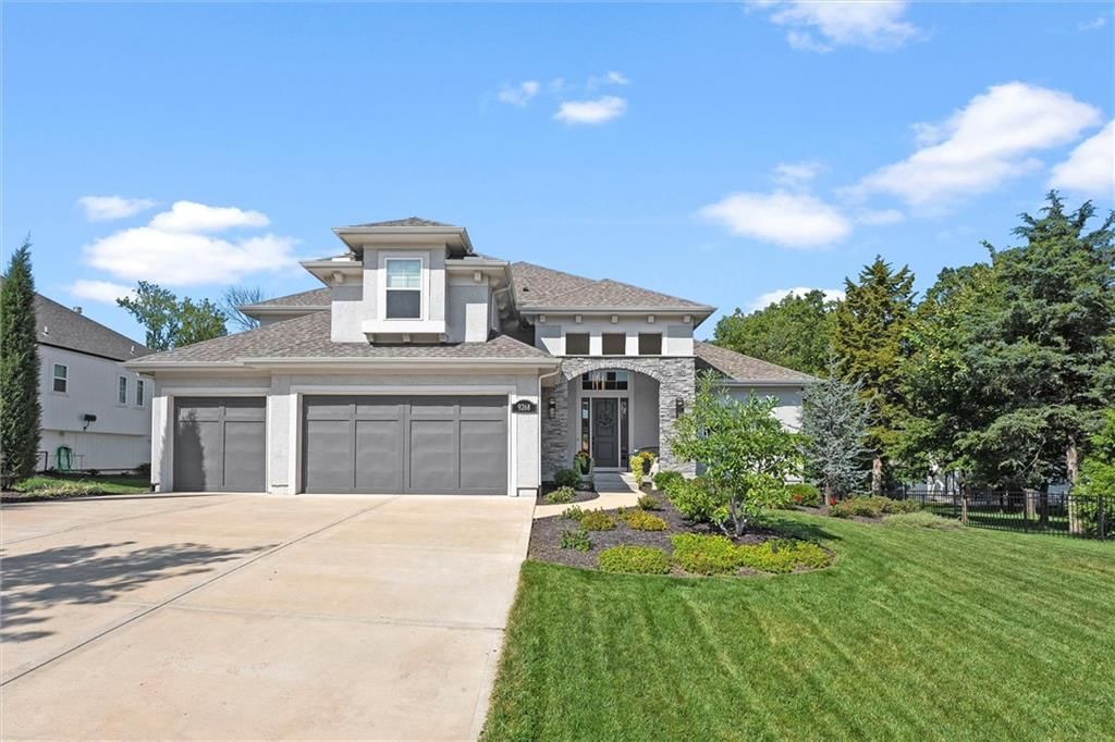 9268 Brownridge Street, Lenexa, KS