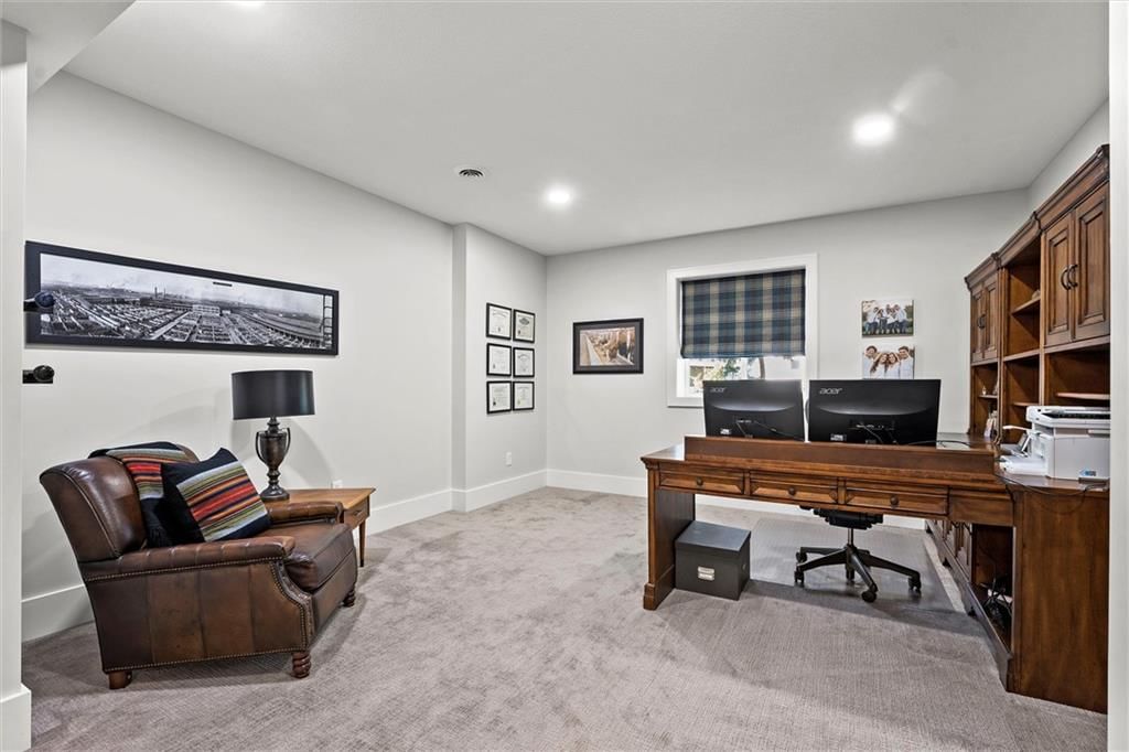 9268 Brownridge Street — photo 40