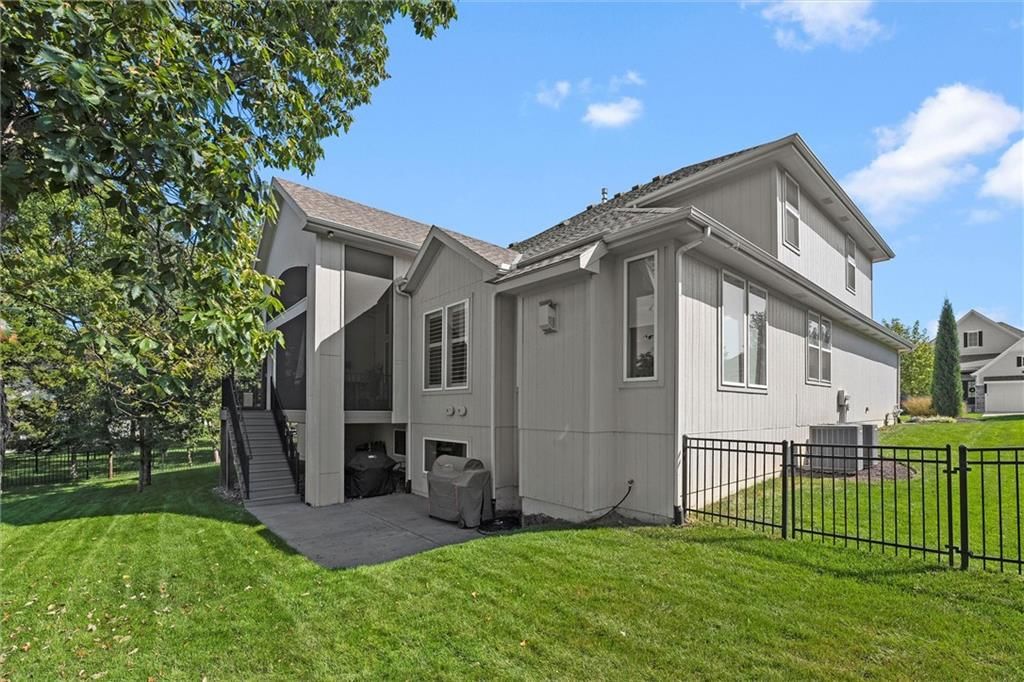9268 Brownridge Street — photo 48