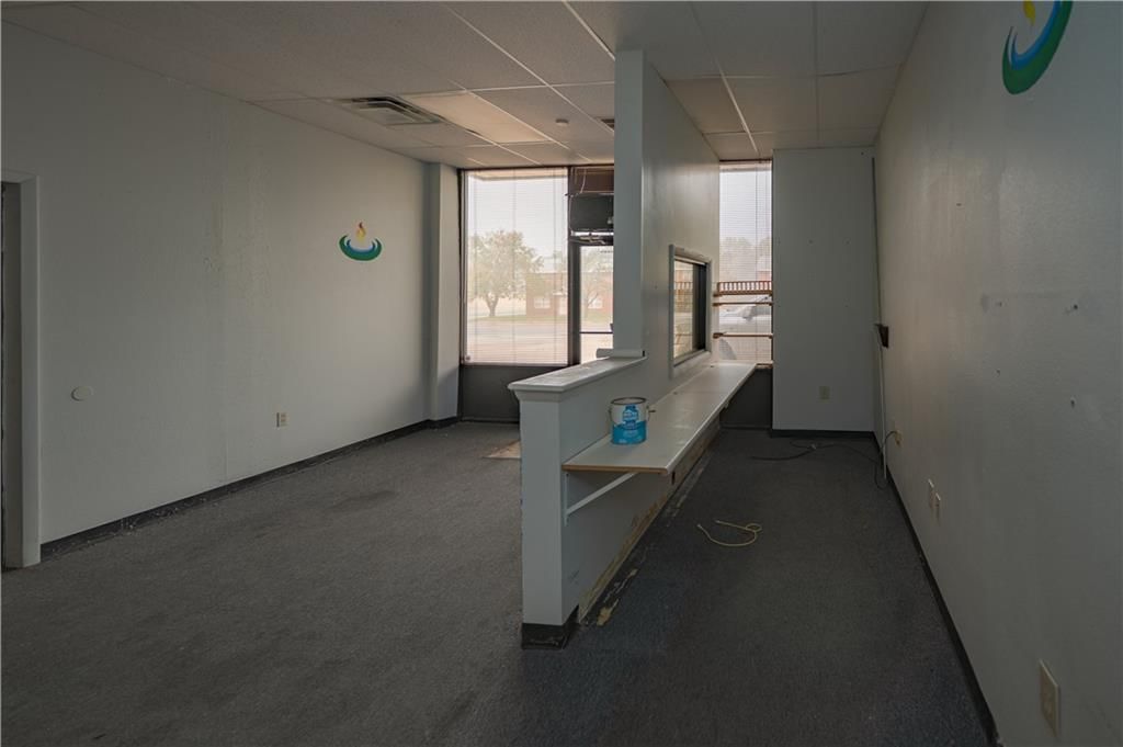901 Lewark Street — photo 22