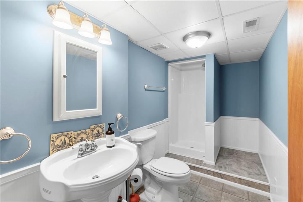 460 NW 5th Avenue — photo 16