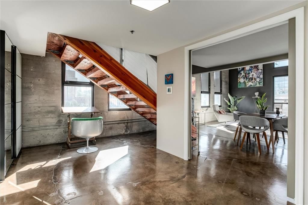 360 W Pershing Road — photo 12