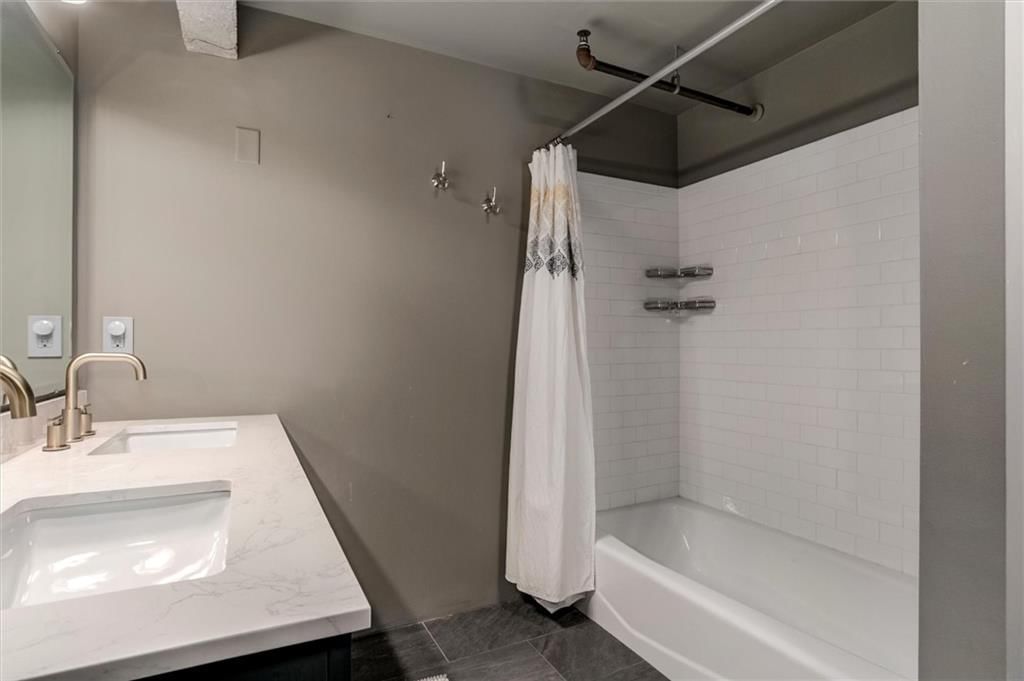 360 W Pershing Road — photo 19