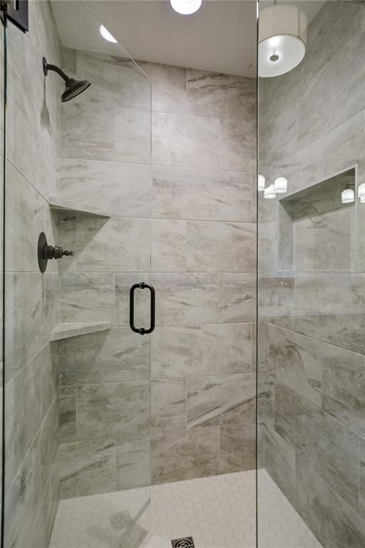 2411 W 177th Terrace — photo 23
