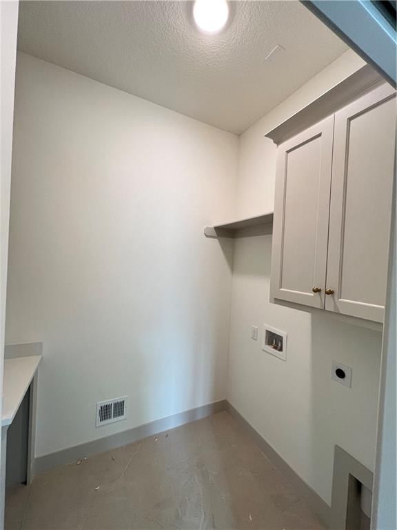 2411 W 177th Terrace — photo 39