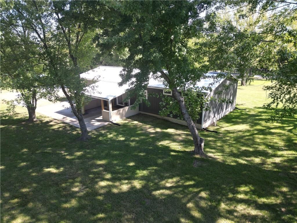 29290 Oxford Road — photo 5