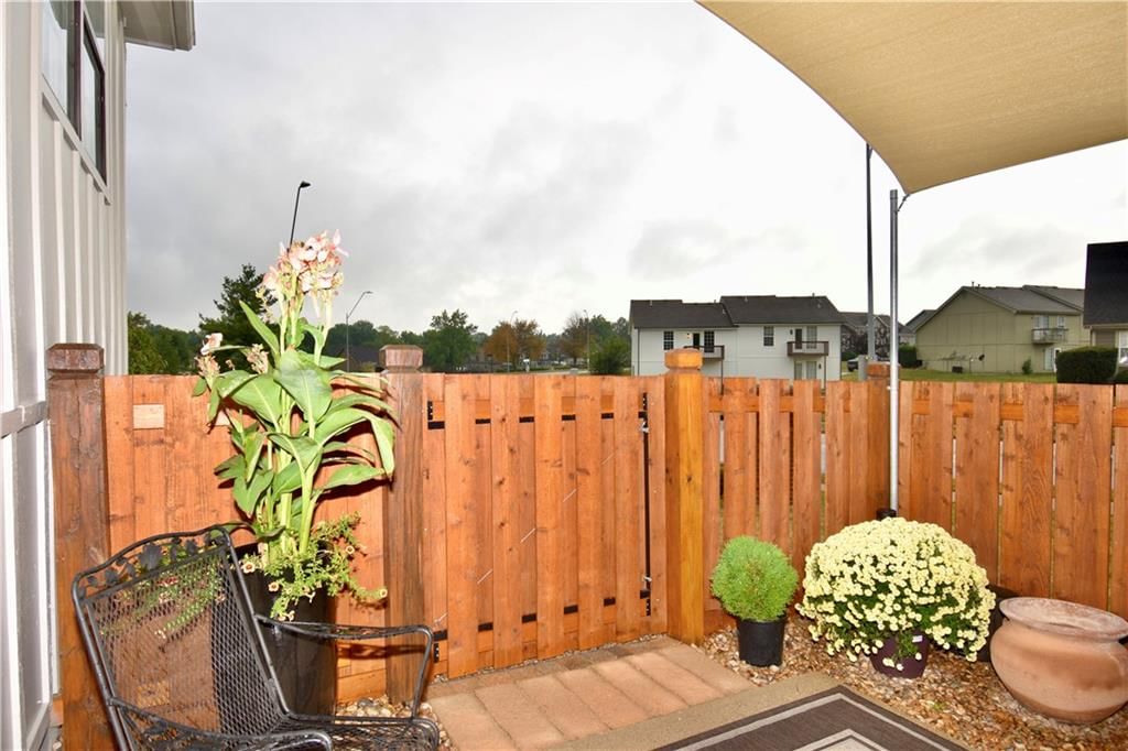 5418 NW 86th Terrace — photo 21