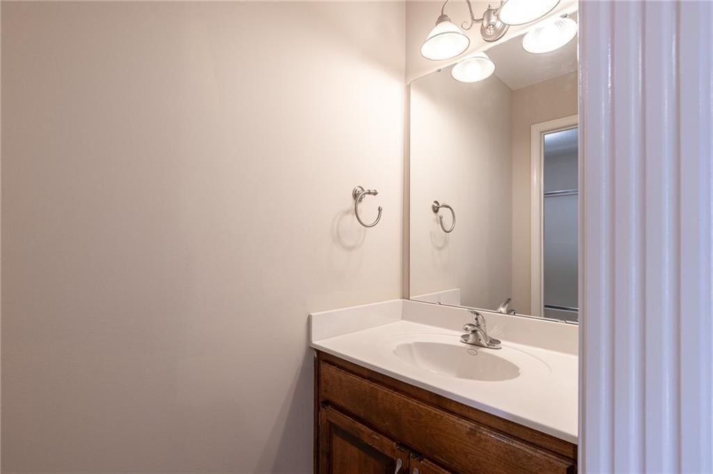 25609 E 31st Terrace — photo 34