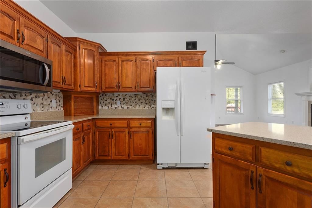 Photo 17 of 48 - 7355 SE Timberlake Court