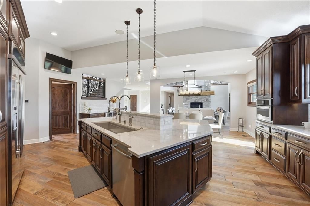 10807 NW Tiffany Springs Road — photo 32