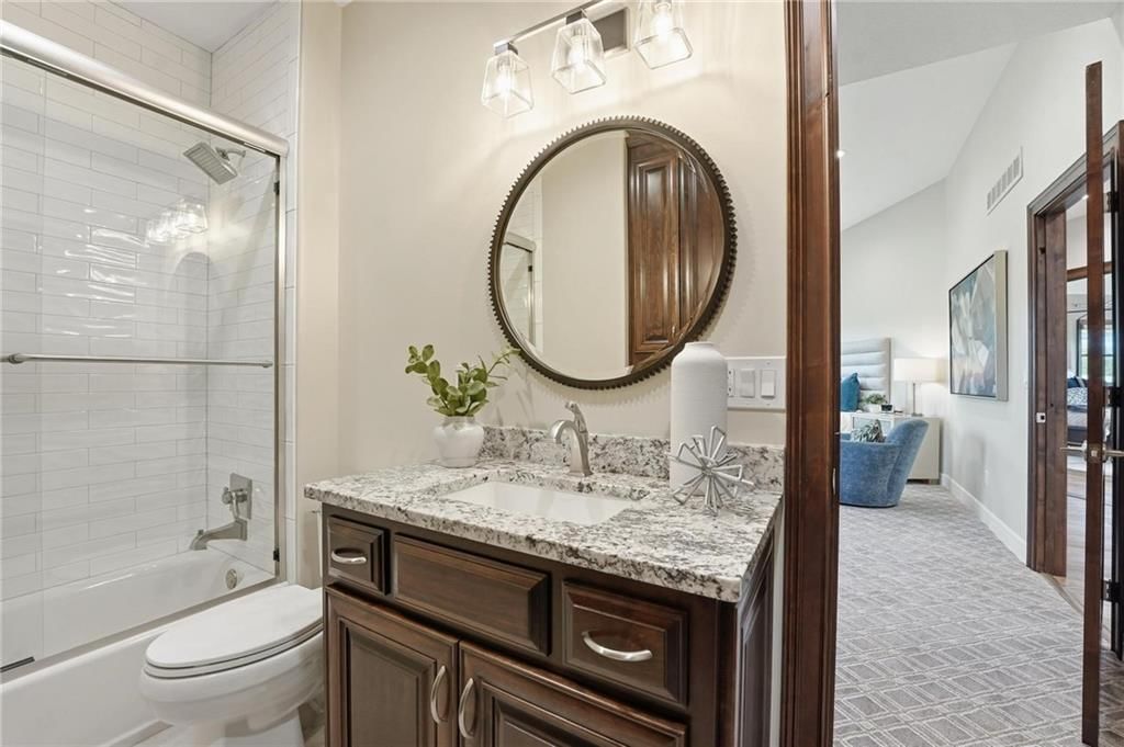 10807 NW Tiffany Springs Road — photo 41