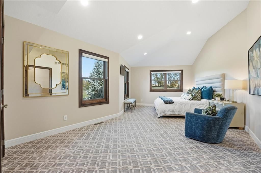 10807 NW Tiffany Springs Road — photo 42