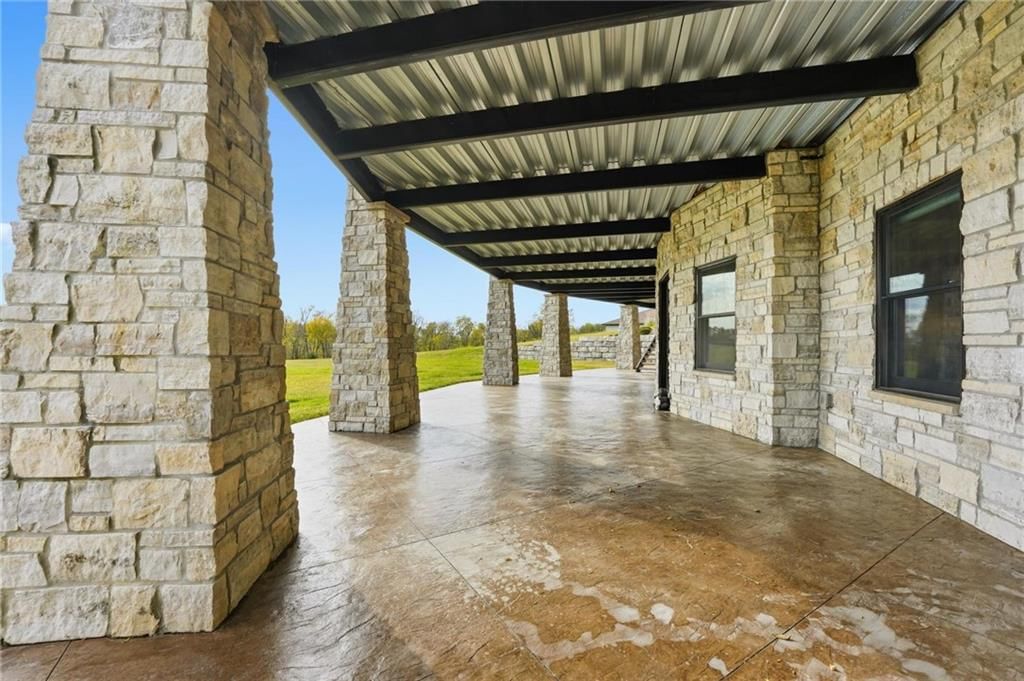 10807 NW Tiffany Springs Road — photo 84