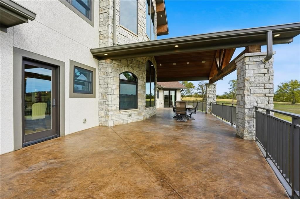 10807 NW Tiffany Springs Road — photo 89