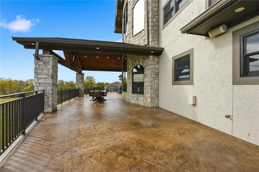 10807 NW Tiffany Springs Road — photo 90