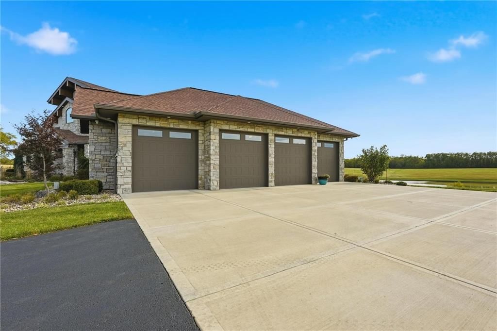 10807 NW Tiffany Springs Road — photo 92