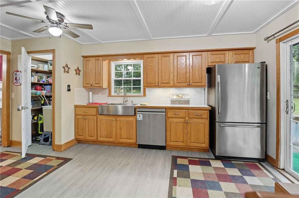 8589 State D Highway — photo 11