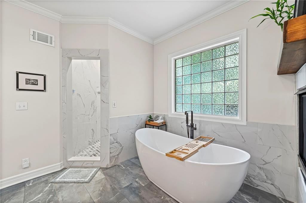 5264 W 150th Terrace — photo 26