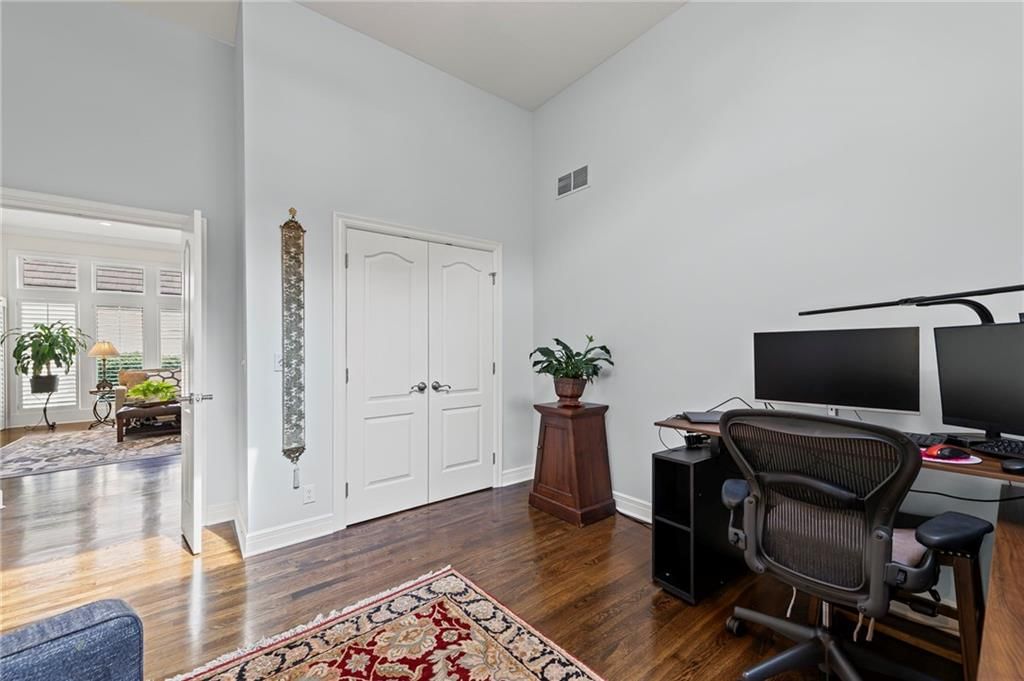 5264 W 150th Terrace — photo 31