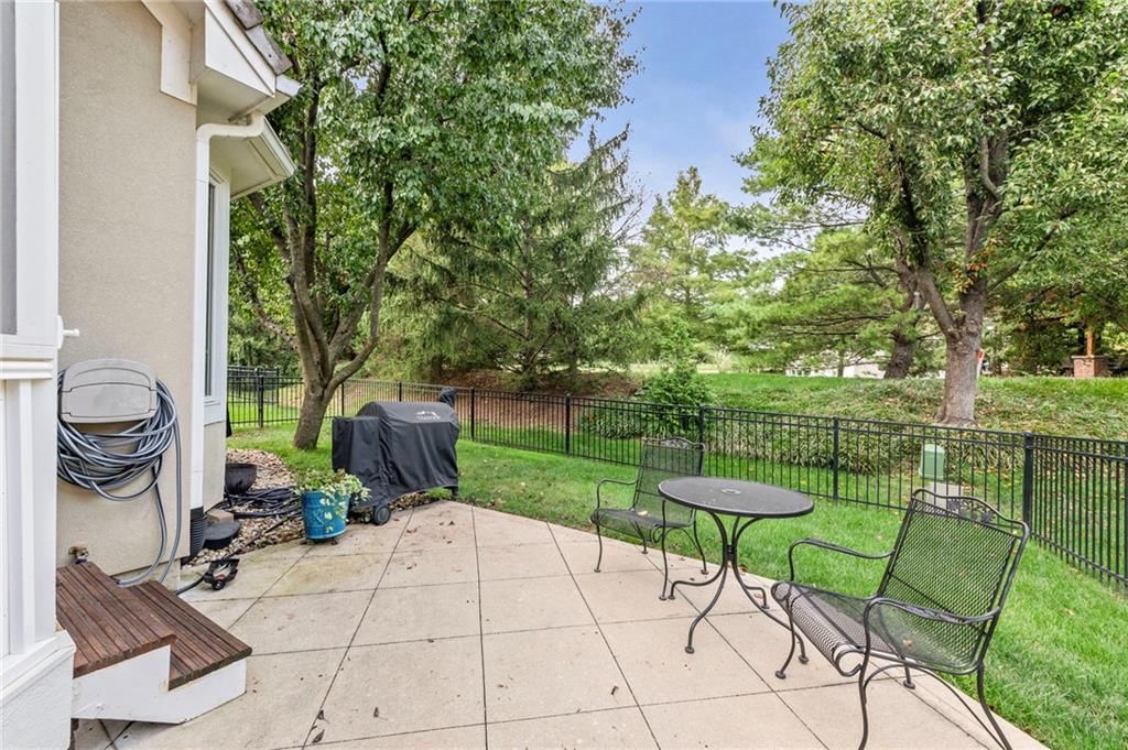 5264 W 150th Terrace — photo 47