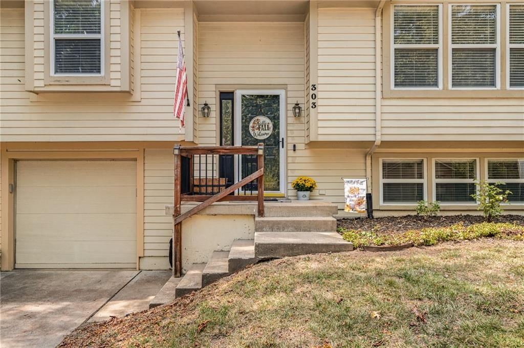 303 KIMBERLY Drive — photo 42