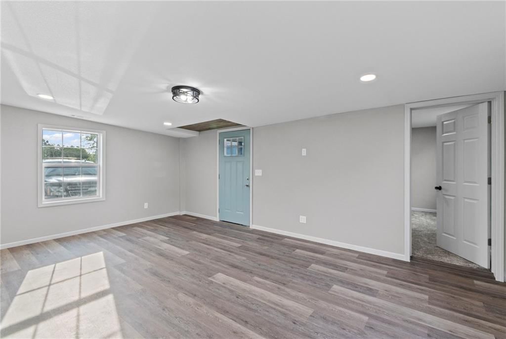 504 N Lee Street — photo 6