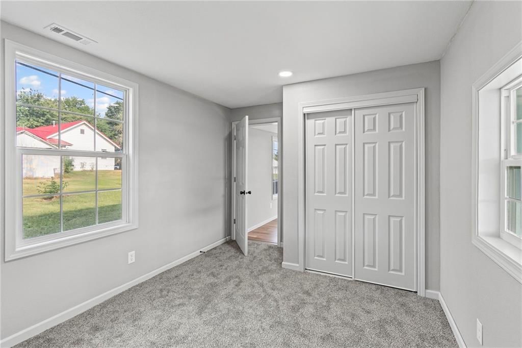 504 N Lee Street — photo 19