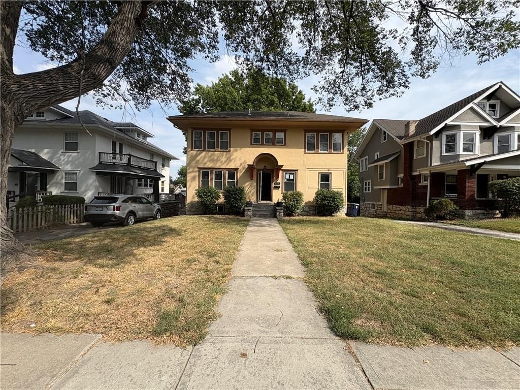 137 N Van Brunt Boulevard, Kansas City, MO