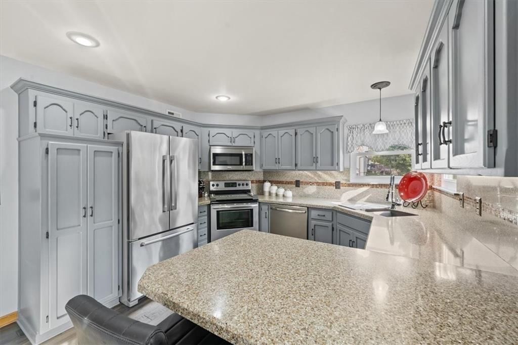 3401 Bryn Mawr Drive — photo 5