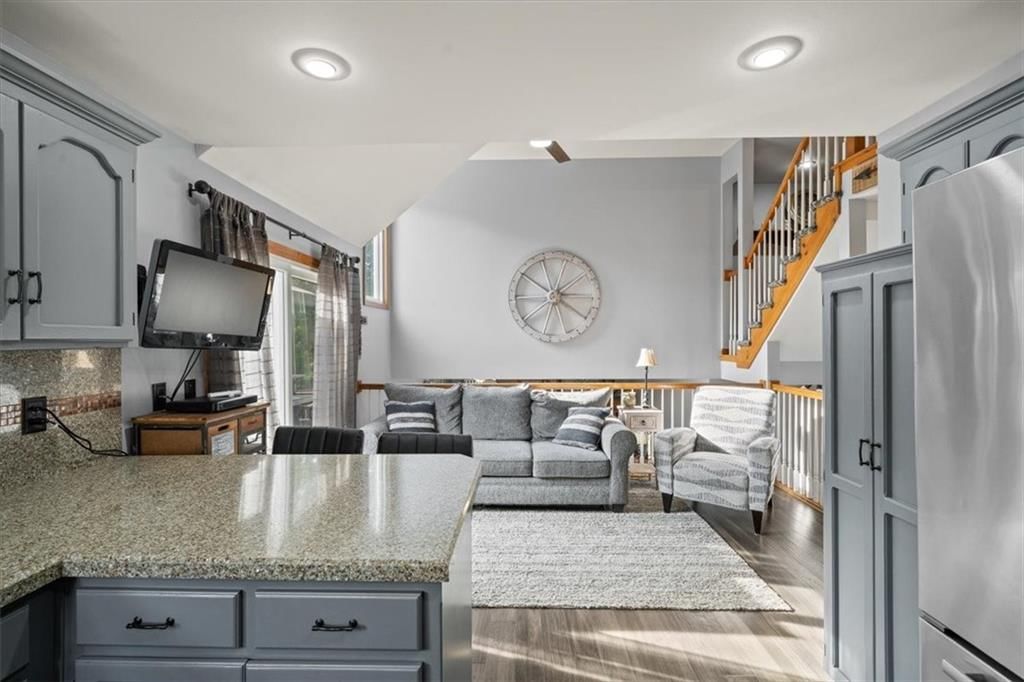 3401 Bryn Mawr Drive — photo 6