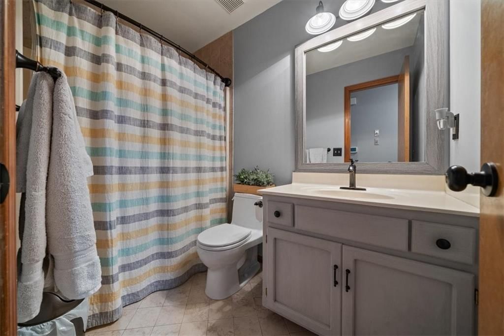 3401 Bryn Mawr Drive — photo 17