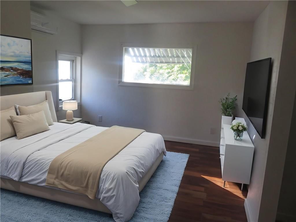 4421 NE WINN Road — photo 3