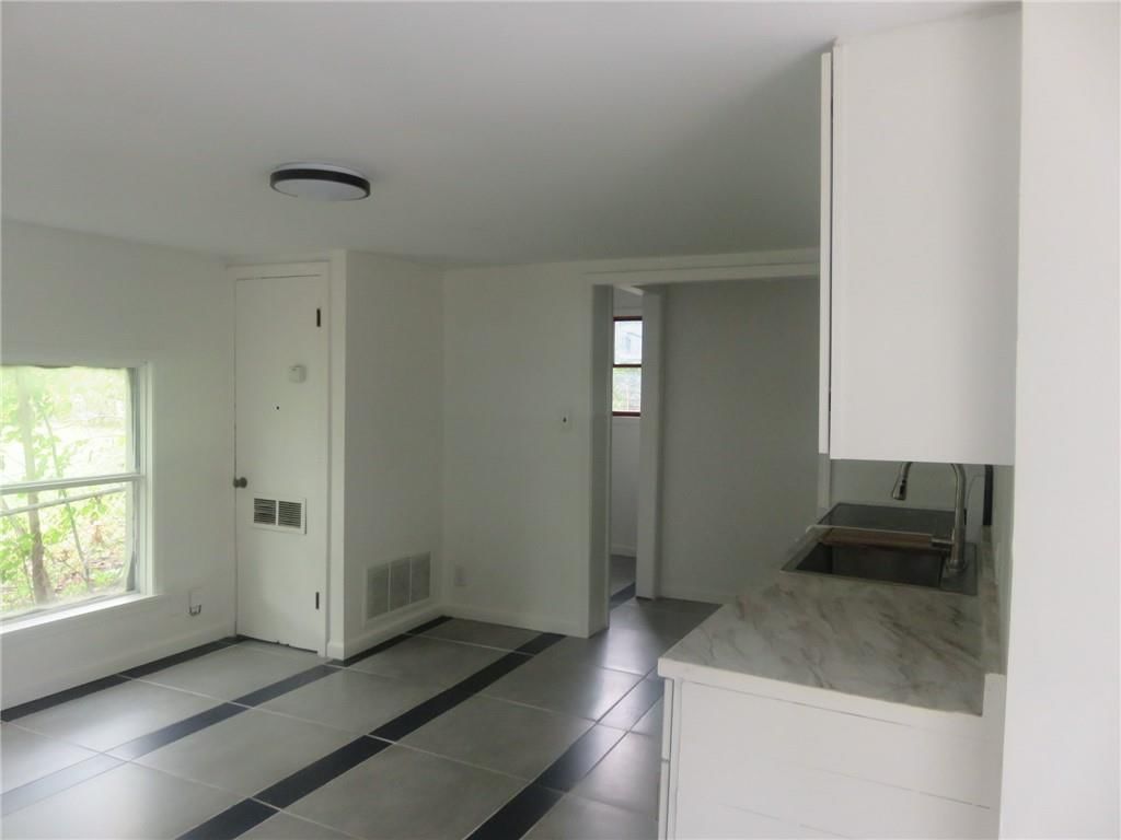 4421 NE WINN Road — photo 7